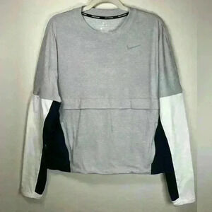 Nike Heather Gray and White Sweatshirt
